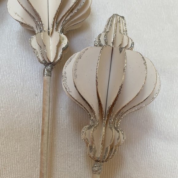 4 Tree Topper Finials. Ivory & Silver. - Picture 3 of 3